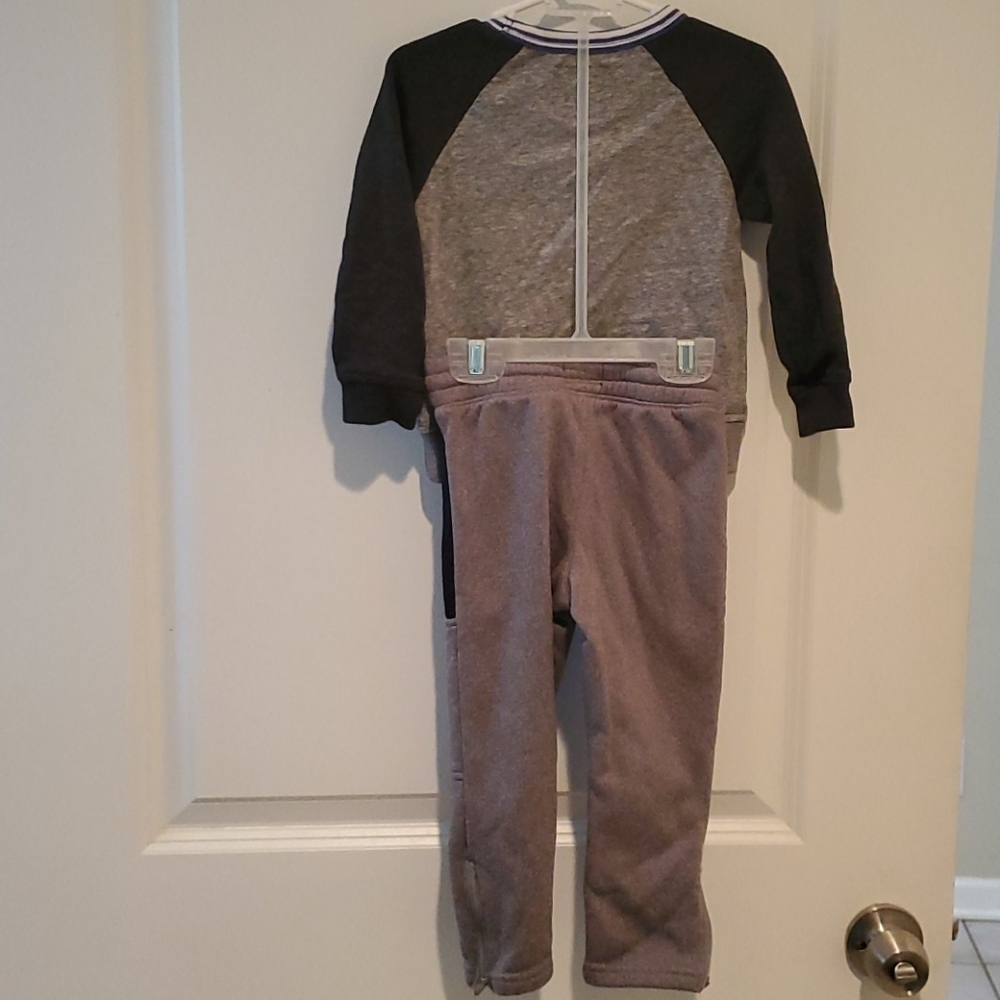 Sweat Pant Set - Picture 6 of 6